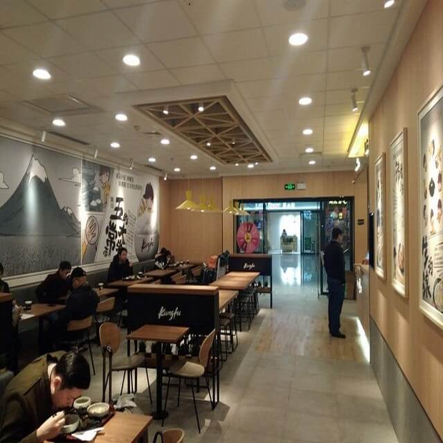 西餐廳照明，營造浪漫氛圍只是設(shè)計上的基本要求